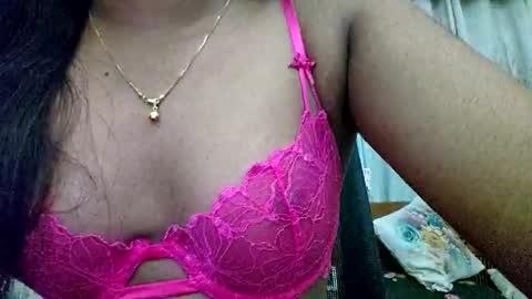 Snapshot of maxladycox chatting on March 14, 2026, 3:17 pm Dorea online show from March 14, 2026, 3:17 pm