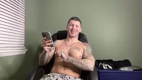 Snapshot of maxpleasant27 chatting on January 9, 2025, 8:45 am BBadAlpha online show from January 9, 2025, 8:45 am