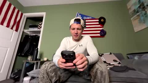 Snapshot of maxpleasant27 chatting on December 1, 2025, 6:40 am BBadAlpha online show from December 1, 2025, 6:40 am