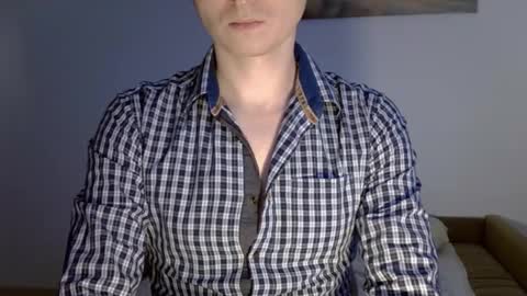 maxrelax90 online show from January 6, 2026, 1:37 pm