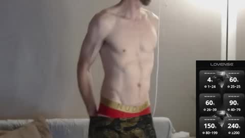 MaxRouger online show from November 23, 2025, 9:31 am