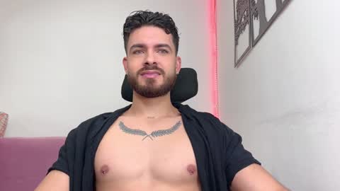 Snapshot of maxtowers chatting on January 5, 2025, 1:13 am Maxi online show from January 5, 2025, 1:13 am