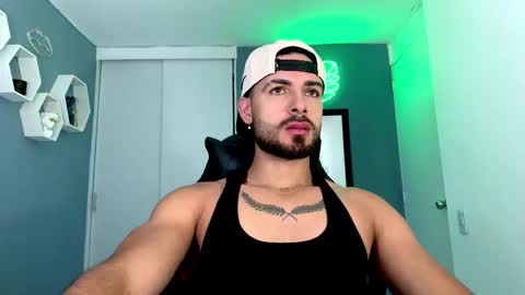 Snapshot of maxtowers chatting on October 21, 2025, 1:06 am Maxi online show from October 21, 2025, 1:06 am