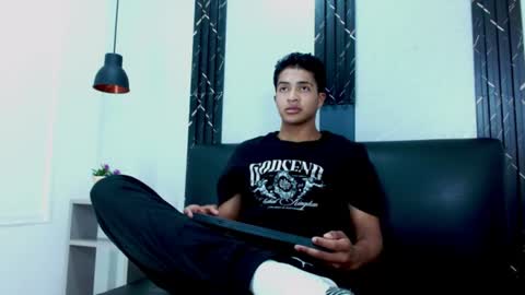 Snapshot of maxwyatt_1 chatting on July 3, 2026, 6:47 pm Max Wyatt online show from July 3, 2026, 6:47 pm