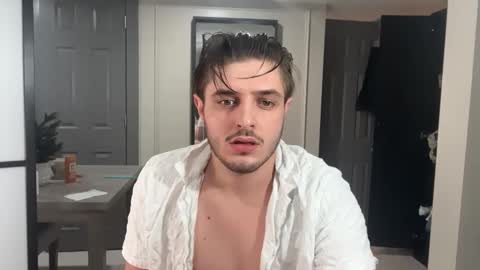 maxx2fun online show from November 3, 2025, 4:25 am