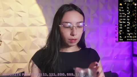 Snapshot of maxx_caprice chatting on May 25, 2026, 11:05 am gabby online show from May 25, 2026, 11:05 am