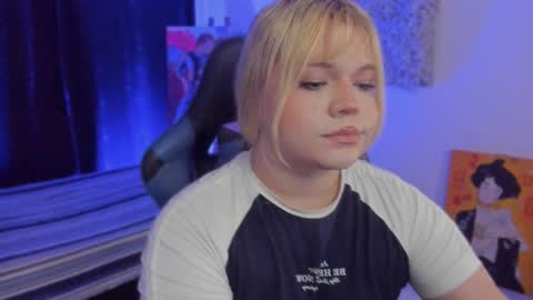 Maxine Minx online show from January 4, 2025, 10:38 am