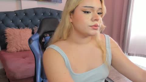 Maxine Minx online show from March 6, 2025, 4:28 pm