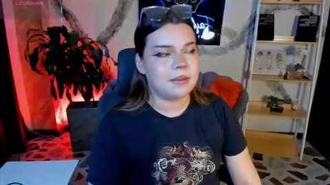 Maxine Minx online show from December 22, 2025, 1:35 am