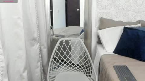 Victoria online show from December 6, 2024, 2:13 am