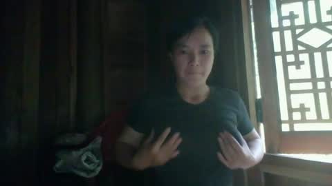 Snapshot of may_vietnamese chatting on June 17, 2026, 10:50 am may_vietnamese online show from June 17, 2026, 10:50 am