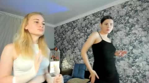 Leila online show from December 18, 2025, 12:55 pm