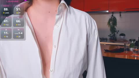 Katrin online show from December 17, 2024, 1:29 am