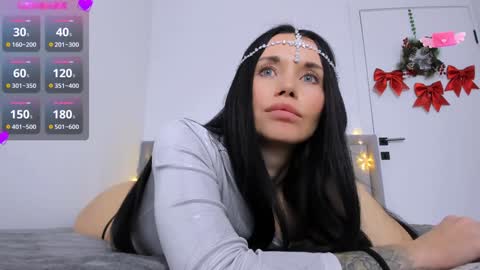 may_xx online show from December 24, 2024, 6:33 am