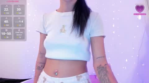 Maya online show from October 3, 2025, 2:25 pm