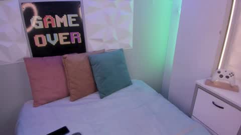 Maya online show from January 15, 2026, 12:10 pm