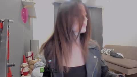 Snapshot of maya_l chatting on February 21, 2026, 3:02 pm Maya online show from February 21, 2026, 3:02 pm