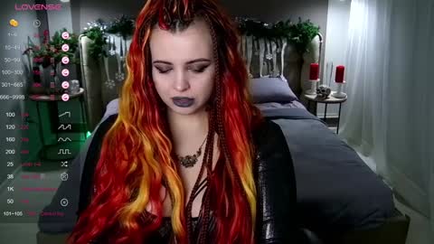 Maya Mils online show from December 29, 2024, 1:13 am