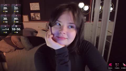 Woman online show from December 14, 2024, 6:41 pm