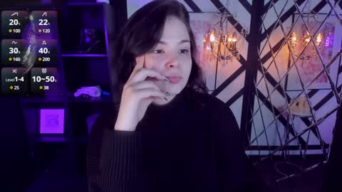 Woman online show from January 8, 2025, 1:31 pm