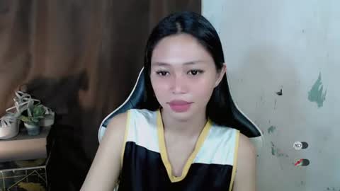 Snapshot of mayasally_ chatting on June 17, 2026, 1:30 am mayasally_ online show from June 17, 2026, 1:30 am