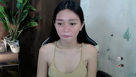 Snapshot of mayasally_ chatting on June 24, 2026, 9:08 am mayasally_ online show from June 24, 2026, 9:08 am