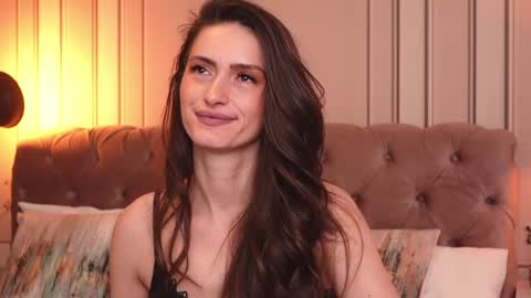 Snapshot of mayavixxen chatting on January 28, 2025, 9:51 am MayaVixxen online show from January 28, 2025, 9:51 am