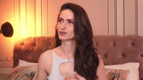 Snapshot of mayavixxen chatting on February 3, 2025, 10:14 am MayaVixxen online show from February 3, 2025, 10:14 am