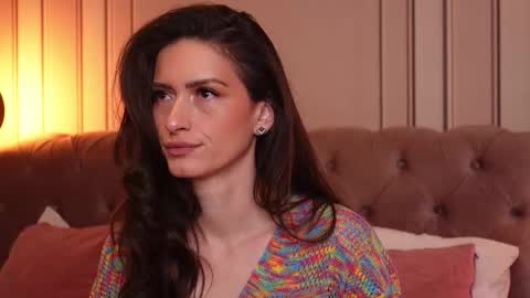 Snapshot of mayavixxen chatting on March 4, 2025, 3:22 am MayaVixxen online show from March 4, 2025, 3:22 am