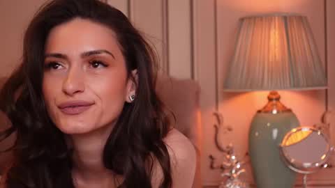 Snapshot of mayavixxen chatting on March 6, 2025, 12:19 pm MayaVixxen online show from March 6, 2025, 12:19 pm