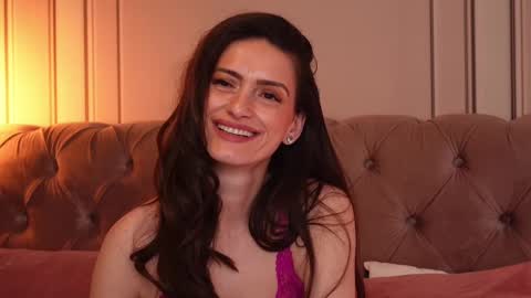 Snapshot of mayavixxen chatting on March 11, 2025, 10:07 am MayaVixxen online show from March 11, 2025, 10:07 am