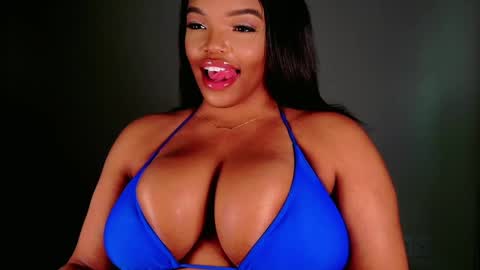 MayBabi online show from February 11, 2025, 2:57 pm