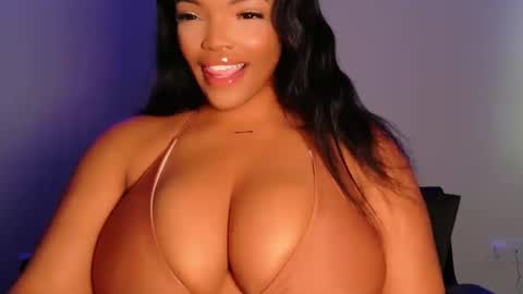 MayBabi online show from April 13, 2026, 6:13 pm