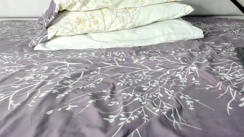 Maybelline69 online show from September 27, 2025, 10:37 pm