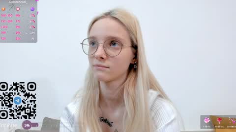 Snapshot of maydaguy chatting on December 26, 2024, 6:41 am Megan online show from December 26, 2024, 6:41 am