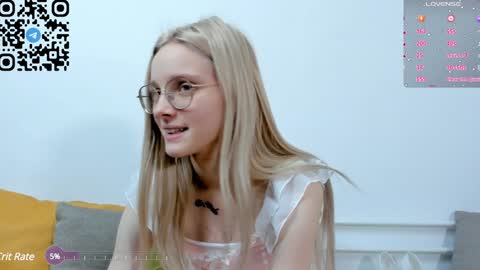 Snapshot of maydaguy chatting on January 26, 2025, 9:29 am Megan online show from January 26, 2025, 9:29 am