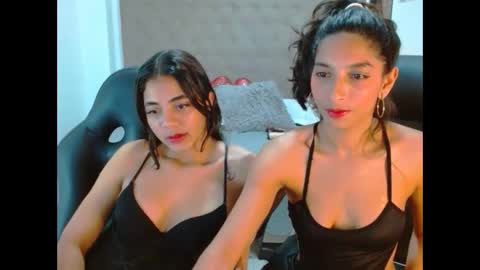 Snapshot of maydivaxox chatting on March 1, 2025, 12:17 am MAYA online show from March 1, 2025, 12:17 am