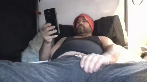 Snapshot of mayoramx chatting on February 7, 2026, 4:22 pm Dad bod 43 online show from February 7, 2026, 4:22 pm