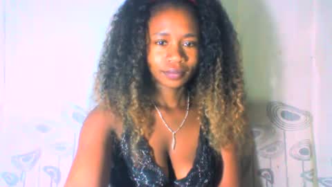 mayrah online show from February 3, 2025, 2:34 pm