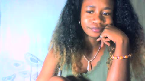 mayrah online show from February 4, 2025, 11:38 am