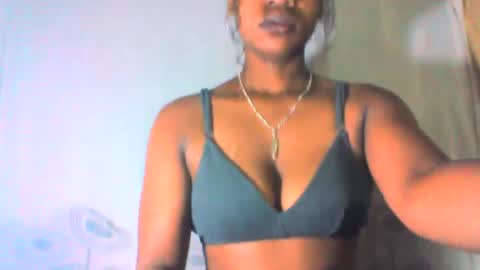 mayrah online show from February 6, 2025, 5:35 am