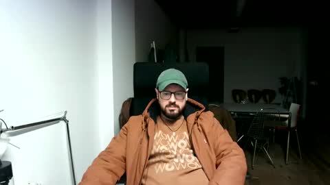 Snapshot of maythe4bwu chatting on December 14, 2024, 3:47 pm maythe4bwu online show from December 14, 2024, 3:47 pm