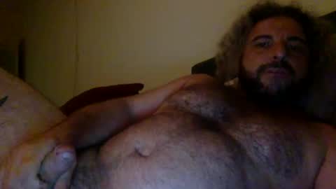 mazl0w online show from March 12, 2025, 11:20 am