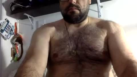 Snapshot of mbotve chatting on July 7, 2026, 4:26 am VzlaMan online show from July 7, 2026, 4:26 am