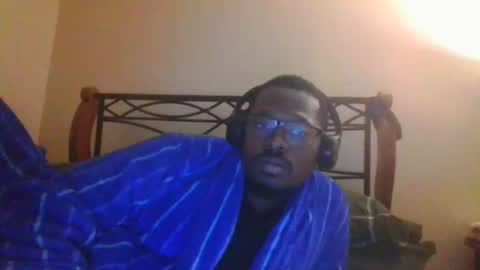 Mark online show from November 17, 2025, 4:29 am