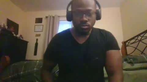 Mark online show from December 1, 2025, 12:54 pm