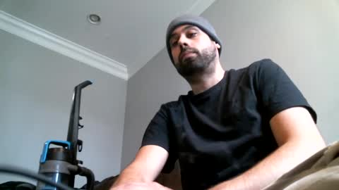 Snapshot of mcbuster11 chatting on February 6, 2025, 8:45 pm mcbuster11 online show from February 6, 2025, 8:45 pm