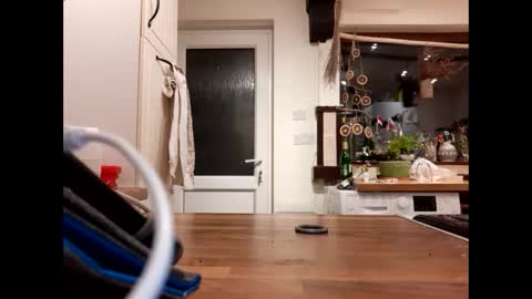 mccock16cm online show from February 14, 2025, 3:11 am