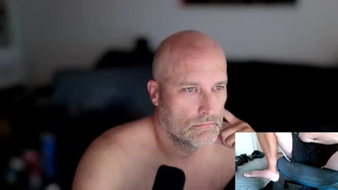 mcinside online show from September 28, 2025, 1:38 pm