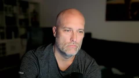 mcinside online show from November 5, 2025, 7:58 pm